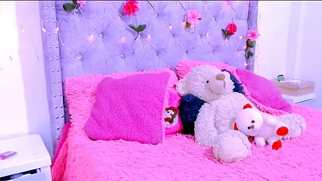 Devora77 7 online show from February 14, 2025, 5:19 am
