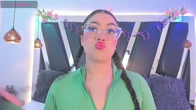 antonelllepiercee online show from July 3, 2026, 11:27 am
