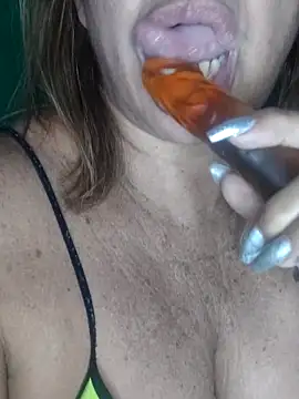 Snapshot of Kasandra_Ho chatting on September 27, 2025, 8:19 am Kasandra Ho online show from September 27, 2025, 8:19 am