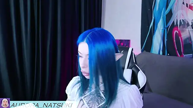 Snapshot of Aurora_Natsuki chatting on October 17, 2025, 7:27 pm Aurora Natsuki online show from October 17, 2025, 7:27 pm