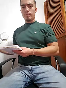 dragon1006 online show from June 26, 2026, 6:18 am