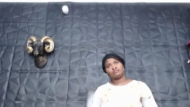 Snapshot of Hanna_Fox_69 chatting on March 8, 2026, 10:13 pm Hanna Fox 69 online show from March 8, 2026, 10:13 pm