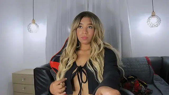 Fernanda brown18 online show from October 25, 2025, 8:14 pm