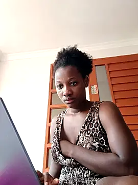 Snapshot of kharoll chatting on March 4, 2026, 12:22 pm kharoll online show from March 4, 2026, 12:22 pm