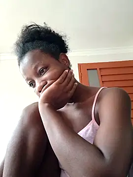 Snapshot of kharoll chatting on March 5, 2026, 12:56 pm kharoll online show from March 5, 2026, 12:56 pm