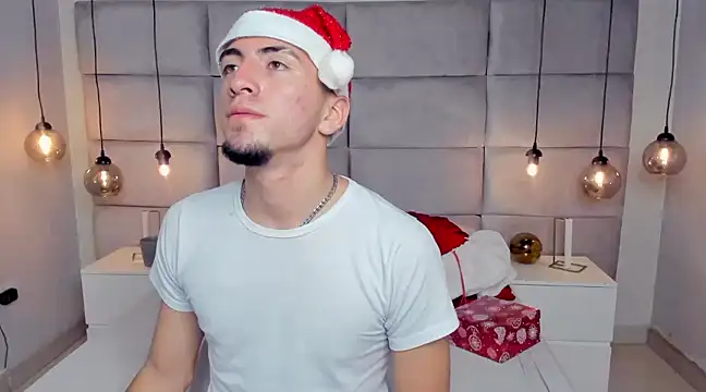 King Dante  online show from December 14, 2024, 8:29 pm