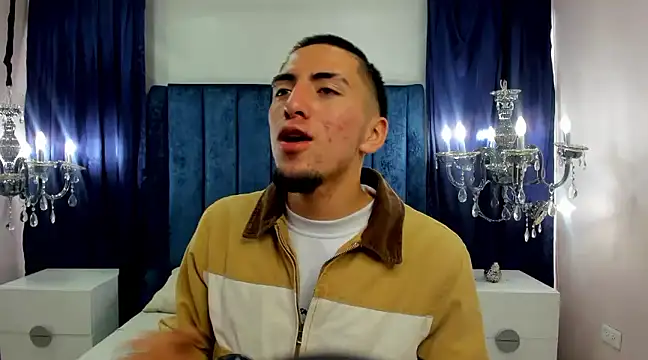King Dante  online show from February 6, 2025, 7:51 pm