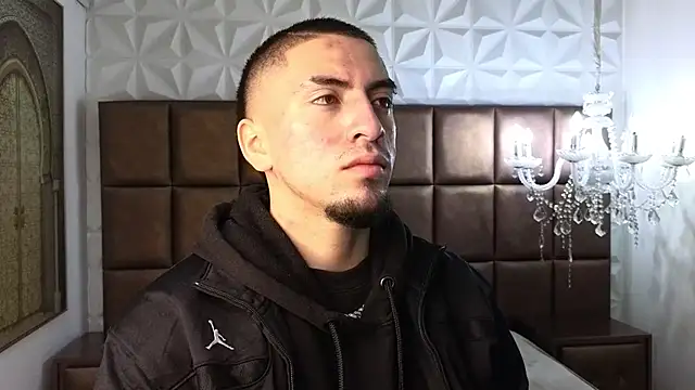 King Dante  online show from October 6, 2025, 11:40 am