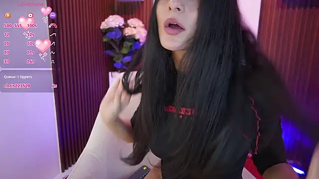 Snapshot of CattleyaScaly chatting on September 23, 2025, 7:17 pm CattleyaScaly online show from September 23, 2025, 7:17 pm