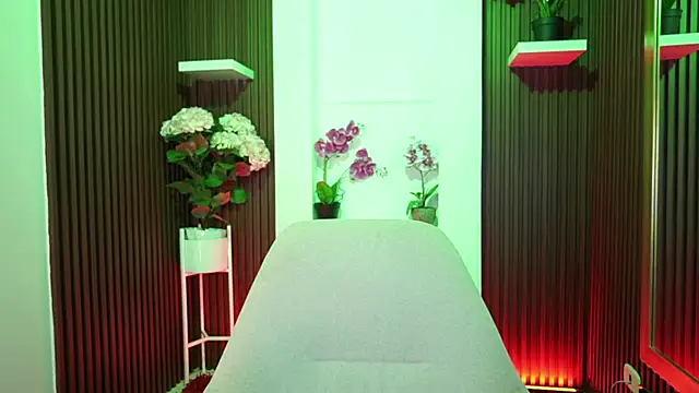 Snapshot of CattleyaScaly chatting on September 25, 2025, 7:28 pm CattleyaScaly online show from September 25, 2025, 7:28 pm