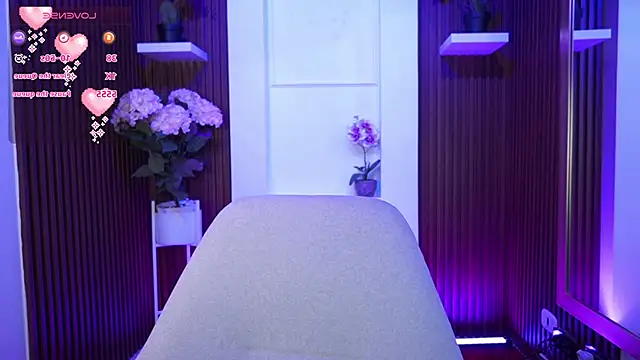 Snapshot of CattleyaScaly chatting on November 3, 2025, 7:26 pm CattleyaScaly online show from November 3, 2025, 7:26 pm