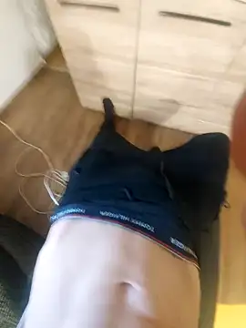 Deniell-01 online show from September 13, 2025, 12:38 pm