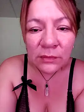 Snapshot of Skylar-Vox- chatting on February 28, 2025, 8:31 am Skylar-Vox- online show from February 28, 2025, 8:31 am