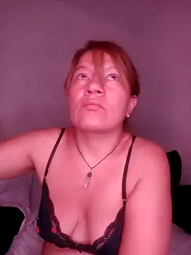 Snapshot of Skylar-Vox- chatting on March 10, 2025, 9:21 am Skylar-Vox- online show from March 10, 2025, 9:21 am
