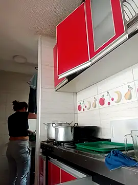 Skylar-Vox- online show from October 9, 2025, 2:15 pm