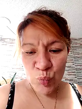 Skylar-Vox- online show from October 16, 2025, 9:49 pm