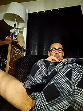 Snapshot of Pumpndeep chatting on April 11, 2026, 7:02 am Pumpndeep online show from April 11, 2026, 7:02 am