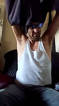 Snapshot of Pumpndeep chatting on April 14, 2026, 1:55 am Pumpndeep online show from April 14, 2026, 1:55 am