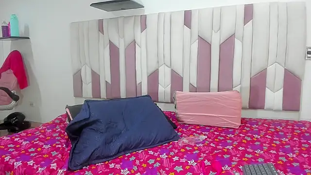 Snapshot of mia_stanfort chatting on March 12, 2025, 7:17 pm mia stanfort online show from March 12, 2025, 7:17 pm