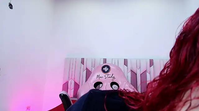 Snapshot of mia_stanfort chatting on September 17, 2025, 7:15 pm mia stanfort online show from September 17, 2025, 7:15 pm