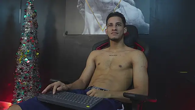 JakeMoxley online show from December 5, 2025, 1:31 pm