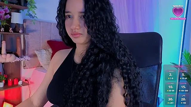 emilyrouxe online show from December 4, 2025, 2:59 pm