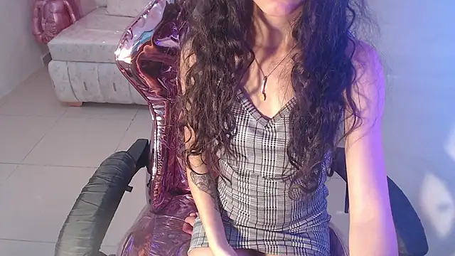 Snapshot of paris_sub1_ chatting on December 29, 2024, 8:04 pm paris sub1  online show from December 29, 2024, 8:04 pm