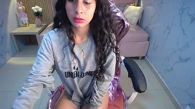 Snapshot of paris_sub1_ chatting on February 16, 2025, 1:05 pm paris sub1  online show from February 16, 2025, 1:05 pm