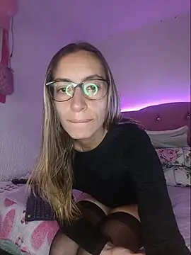 Melinaa-sex online show from June 8, 2026, 1:20 am