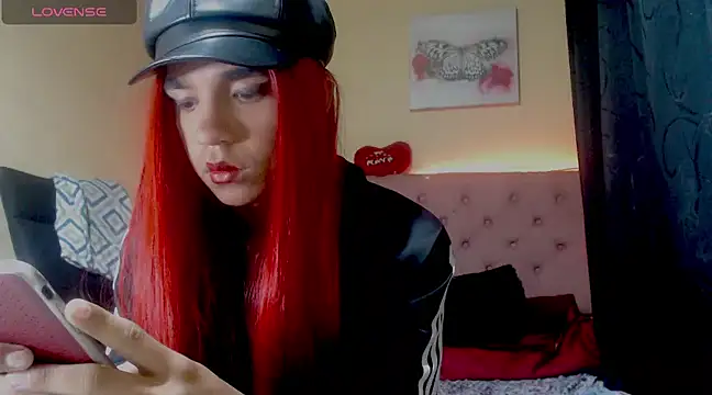 Angiee Ts online show from January 28, 2025, 12:54 pm