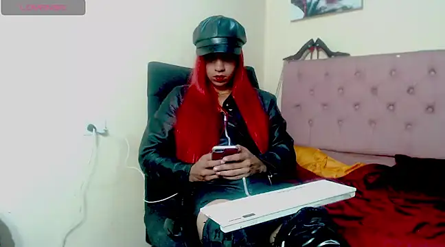 Angiee Ts online show from February 4, 2025, 3:15 pm