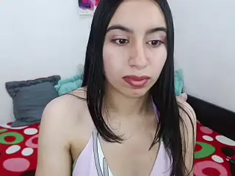 Lunaxx21 online show from December 4, 2024, 6:33 am