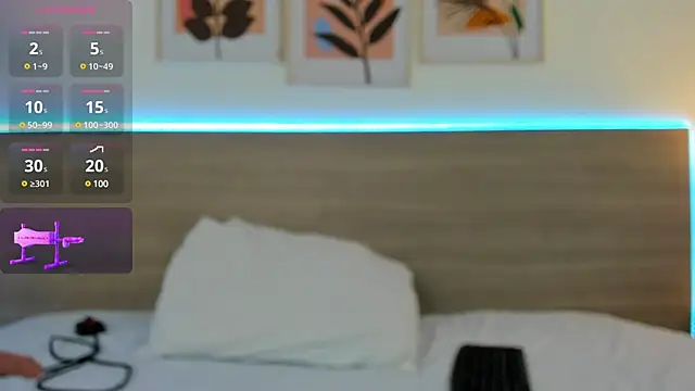 Snapshot of nataliiiiia chatting on February 8, 2025, 11:55 am nataliiiiia online show from February 8, 2025, 11:55 am