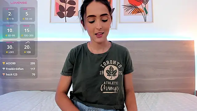 Snapshot of nataliiiiia chatting on February 21, 2025, 5:42 pm nataliiiiia online show from February 21, 2025, 5:42 pm