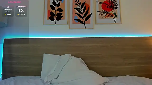 Snapshot of nataliiiiia chatting on March 6, 2025, 11:36 am nataliiiiia online show from March 6, 2025, 11:36 am