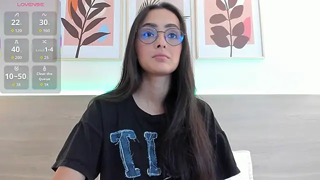 Snapshot of nataliiiiia chatting on September 12, 2025, 12:16 pm nataliiiiia online show from September 12, 2025, 12:16 pm