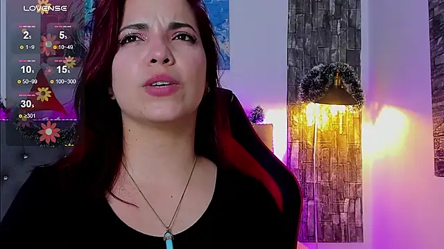 tatiana sc online show from December 10, 2024, 4:38 pm