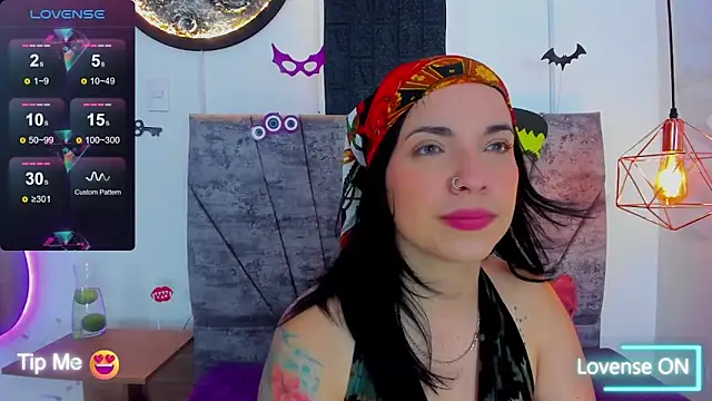 Snapshot of tatiana_sc chatting on October 9, 2025, 8:40 pm tatiana sc online show from October 9, 2025, 8:40 pm