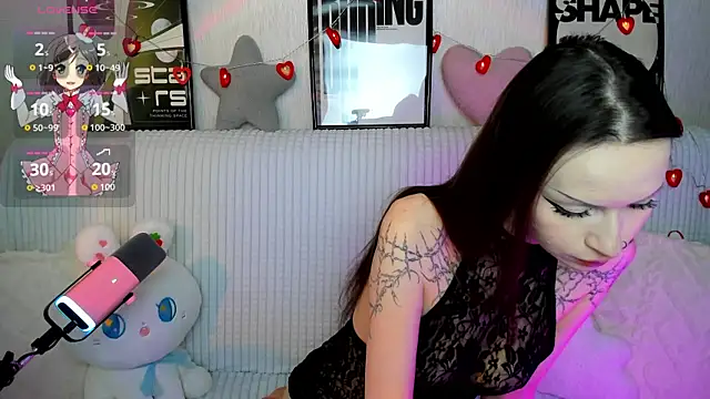 KittiMissi online show from May 2, 2026, 3:06 pm