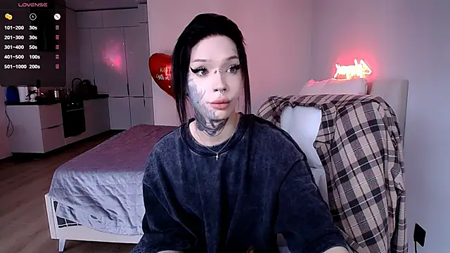 Snapshot of Tanya_M chatting on February 17, 2026, 10:34 am Tanya M online show from February 17, 2026, 10:34 am