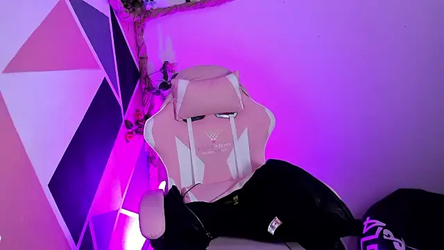 Carol Pinter online show from February 4, 2026, 2:45 pm