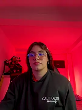 Yuli zuha online show from December 2, 2024, 2:53 am