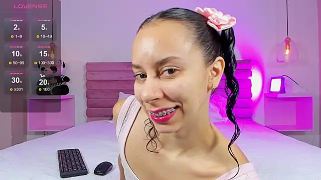 AbyCooper online show from February 13, 2025, 6:27 pm