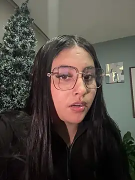 Annie9  online show from December 20, 2025, 3:57 am