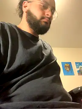 Snapshot of themasteer69 chatting on October 24, 2025, 10:39 pm themasteer69 online show from October 24, 2025, 10:39 pm