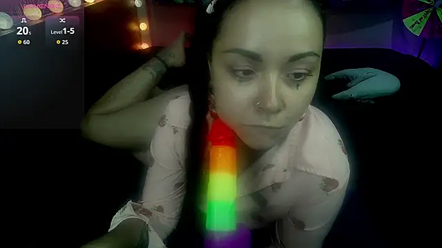 kellycakemeow online show from November 11, 2025, 4:56 am