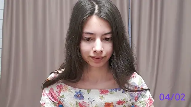 Snapshot of sweet_sweet_angel chatting on February 4, 2025, 8:56 am sweet sweet angel online show from February 4, 2025, 8:56 am
