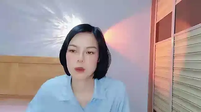 Linda-LL online show from January 4, 2025, 12:05 pm