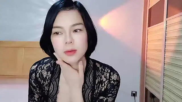 Linda-LL online show from January 9, 2025, 12:14 am