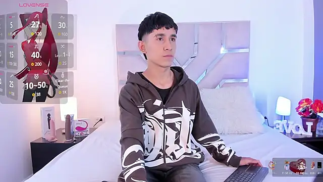 Thayler jones online show from October 1, 2025, 8:59 pm